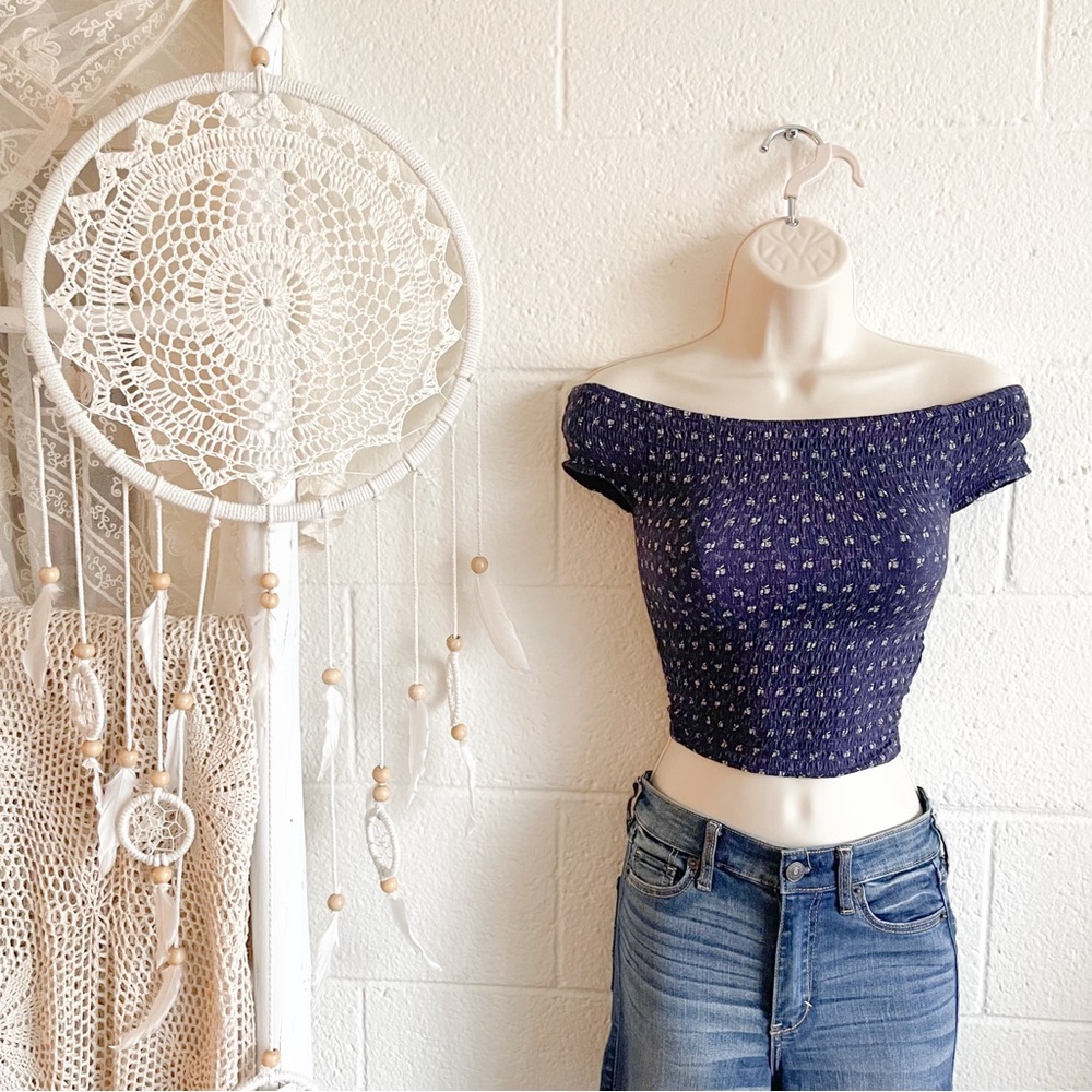 Guess Off-Shoulder Crop Top